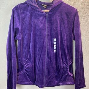 NWT PBX Basics Women’s Velvet Hoodie Size M